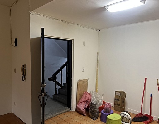 蘆洲永安南路二段第一排河畔,生活機能健全黃金公寓出租 - Image 5