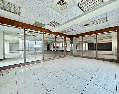 自由路百坪商辦大樓0001 - Image 1