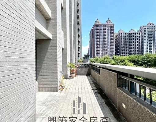 ‼️【成功學區豪宅】🔥大坪數三改二房大露臺｜含雙車 - Image 15