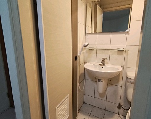 永和捷運永安站350公尺限男生白天上班族-本國籍無菸無酒無睹 - Image 2