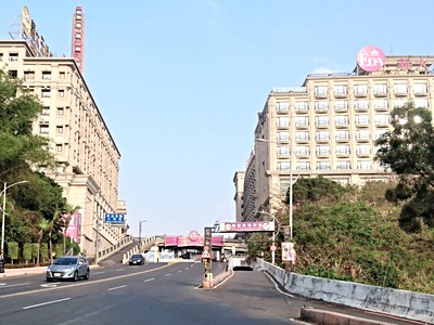 近義大世界.義守大學養生套房/邊間/好停車