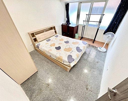 可租補兩房近中教大/新家具 - Image 1