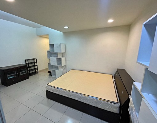 新店區公所捷運🏠獨立衛浴陽台❣️12坪套房含水網路第四台 - Image 3
