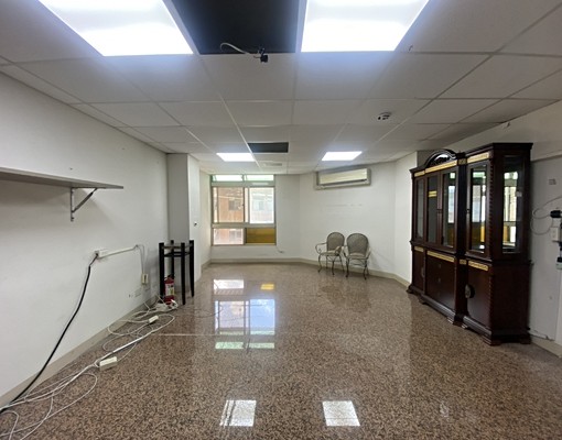 進廟口住辦商業大樓出租 - Image 2