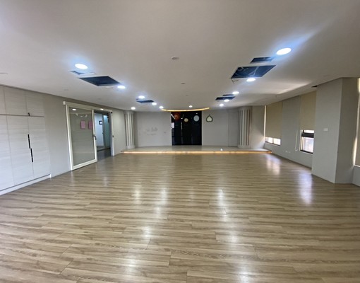 進廟口住辦商業大樓出租 - Image 12