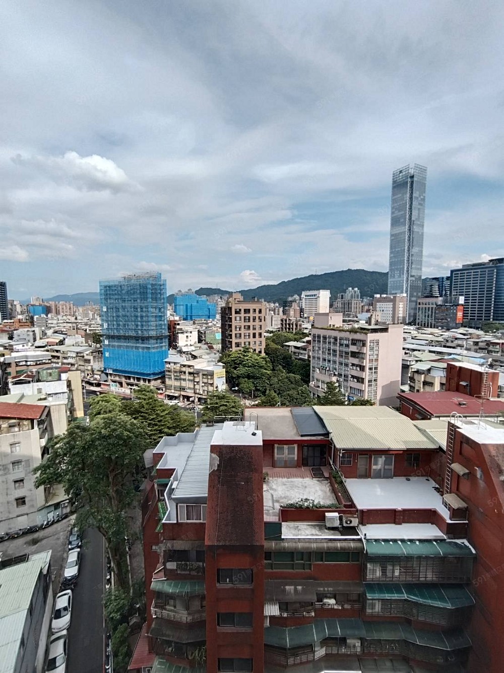 ✅獨家搶✅市政府站✅24h飯店管理✅高級社區 - Image 1