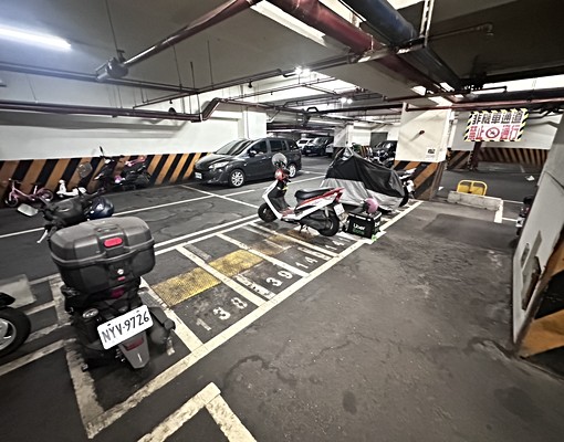 🙌西屯大套房/台水電/可雙租補/獨洗曬/近捷運/有車位🙌 - Image 9