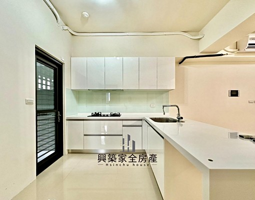 近喜來登、縣三|採光優質兩房|附平面車位 - Image 12