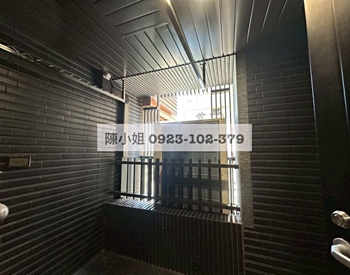 §石牌高樓層瞭望關渡平原.採光棒全新精緻裝潢雙主臥4房大空間 - Image 12