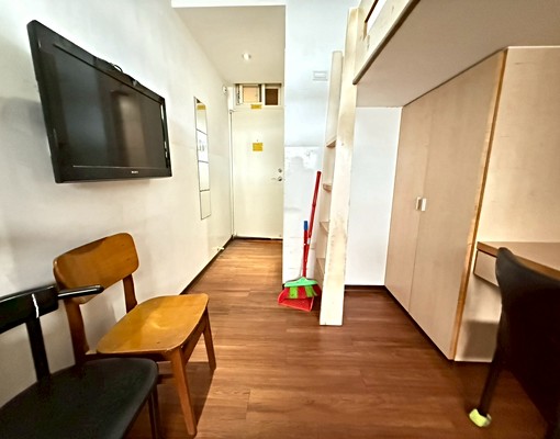 力霸大學城優質套房可租補有廚房免追垃圾車 - Image 2