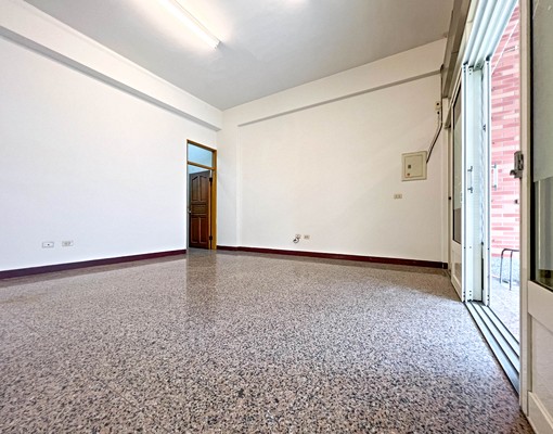 ★獨家★槺榔國小★牛埔仔運動公園★5房車位可租補入戶籍 - Image 5