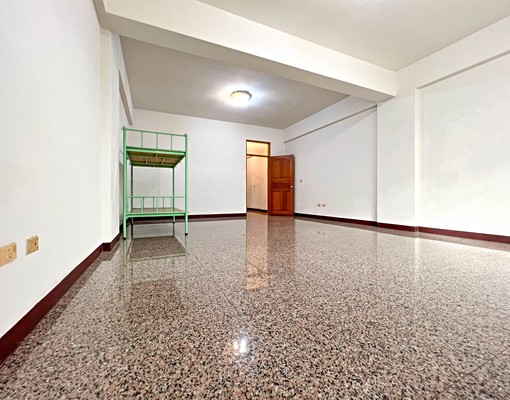 ★獨家★槺榔國小★牛埔仔運動公園★5房車位可租補入戶籍 - Image 11