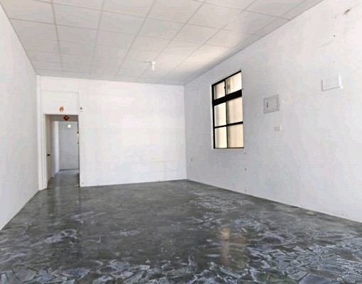 枋寮台一線中山路上黃金透天住店 - Image 1