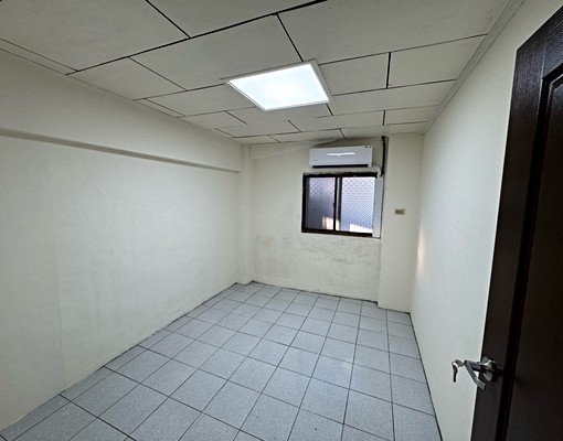 3房2廳1衛浴一層一戶住戶單純 - Image 3