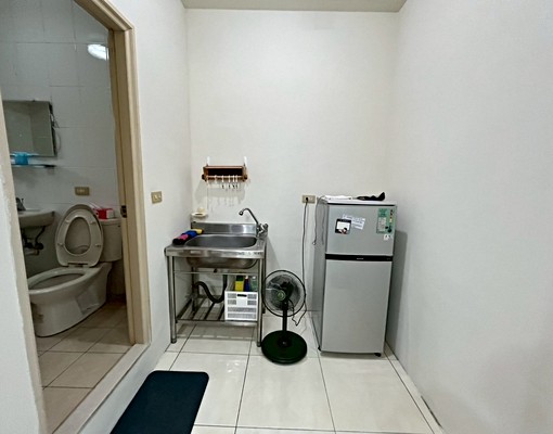 南京三民/採光通風獨立陽台洗曬/家具齊全大空間/生活機能佳 - Image 8