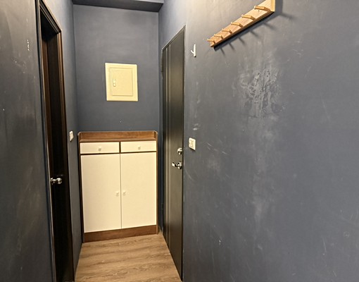臨窗沐光舒適獨立套房(可租屋補助/報稅) - Image 7