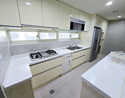 大安麗水電梯華廈4房前後大陽台有廚房雙衛浴 - Image 14