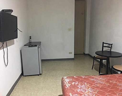 新莊新泰路(頂加)交通便利生活機能佳 - Image 2