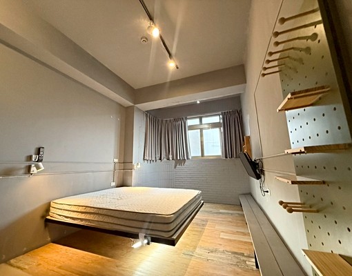 工業風🏘️可寵😻包裹垃圾代收/變頻冷氣💼可工作室 - Image 15