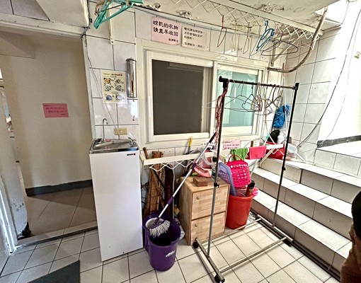 中正紀念堂❣️租補稅入籍代收垃圾飲水機對外窗採光通風家具齊全 - Image 7