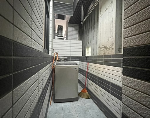 麥寮近星巴克大坪數套房(含獨立陽台、洗衣機、乾溼分離) - Image 8