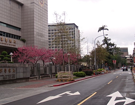 市府捷運松菸文創極安靜套房 - Image 8