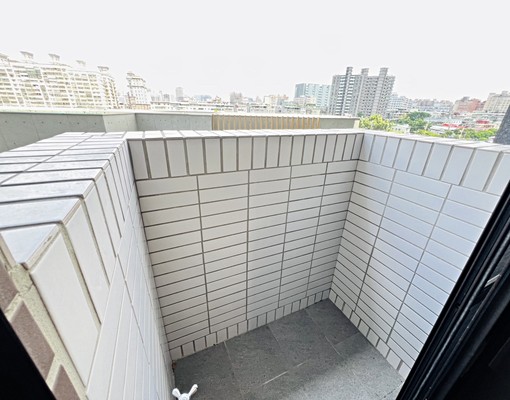 學府之森新成屋方正電梯三房-(含管理費,可入籍可租補) - Image 9