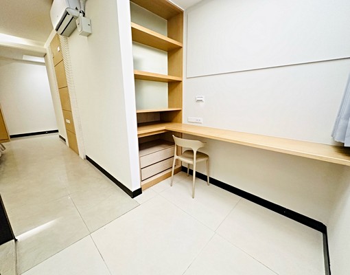 忠孝新生站/租屋補助/台水台電/報稅入籍/變頻冷氣/採光極佳 - Image 6