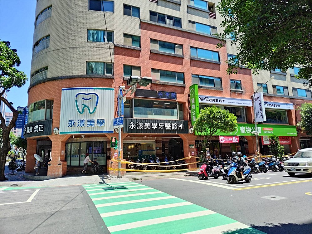 附近街景照
