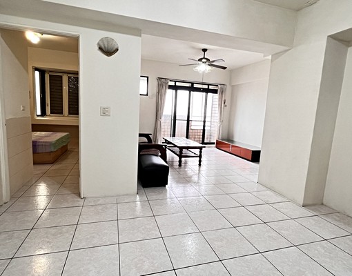 近羅高公正路電梯大樓3房 - Image 1