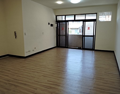 忠孝東路永春捷運※方正大三房/可租補/設籍 - Image 2