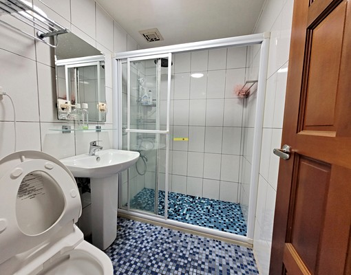 可租補|大棟距採光佳|無暗房|家樂福商圈|住商 李文旭 - Image 10
