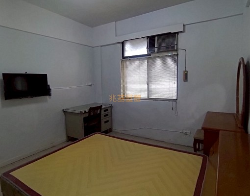 兆基🏡新莊中平優質獨立套房 - Image 1