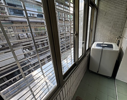 免佣)遠東世紀廣場【超值租案】可補助★獨洗衣機★變頻冷氣 - Image 5