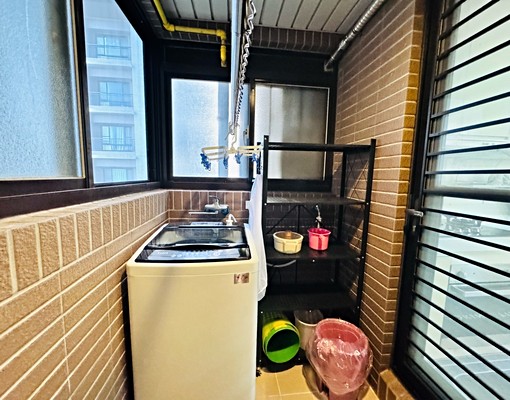 竹風高峰會|三房雙陽台|河岸宅|家具家電齊全|有車位 - Image 10