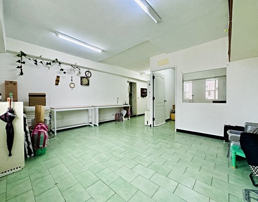 大橋頭明亮屋 - Image 4