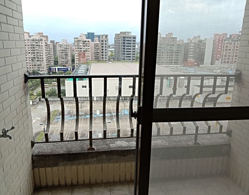 【未來城】格局方正採光好景觀佳三房車 - Image 11