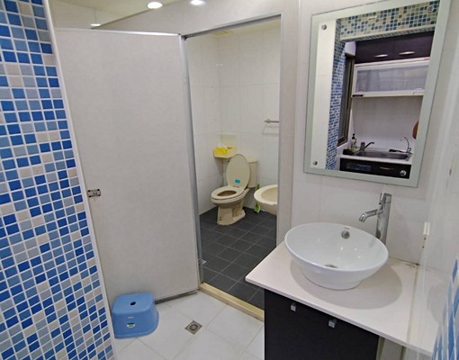 全新裝潢、全新家具,屋主自租優質三房 - Image 7