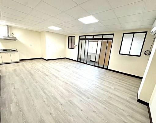 捷運板橋站步行8分鐘高機能2房/全新整理/可租補 - Image 1