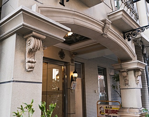 駁二捷運站旁豪華裝潢透天厝出租 - Image 2