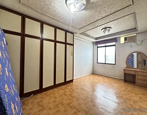 安南區復古車庫透天四房可租補、寵物 - Image 11