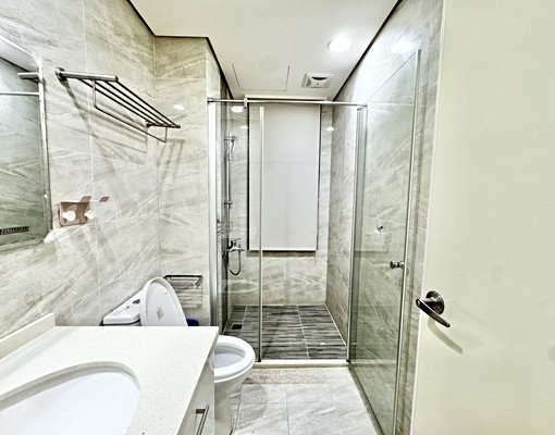 時代菁英🎗️正樹孝商圈🎗️可租補可貓🎗️傢俱電要撤可談 - Image 4