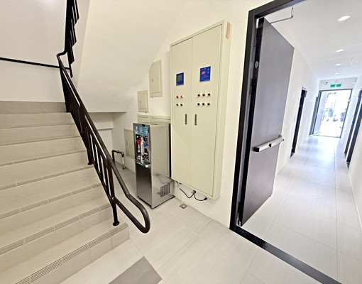 靜宜弘光童綜合三井整棟全新台水電可寵狗貓獨洗曬可雙租補 - Image 10