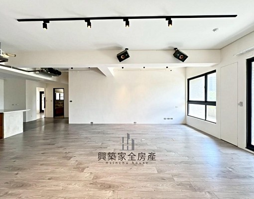 ⛩️【成功學區豪宅】🔥大空間三改二房大露臺|含雙車位 - Image 8
