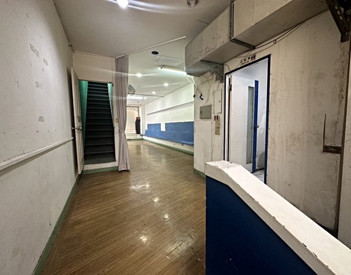 (專約)文橫二路燙金透天店面(萱兒) - Image 5