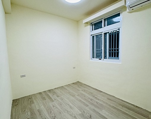 全新整理和平街亮麗3房 - Image 5