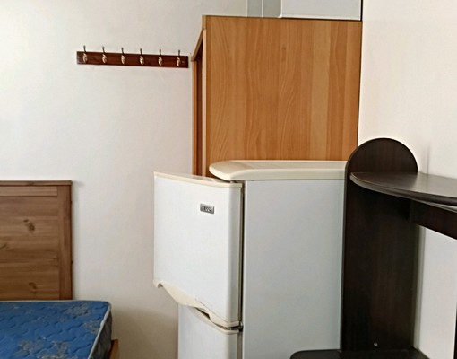 京鑽套房商圈中心個人陽台洗衣機備齊全大採光 - Image 10