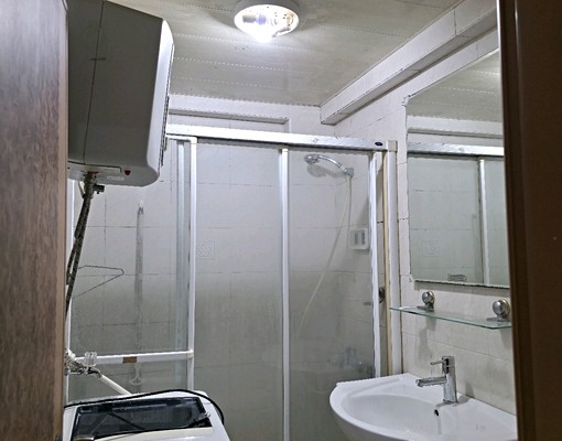 國小旁兩套房出租,採光佳離火車站近,9坪,12坪 - Image 9