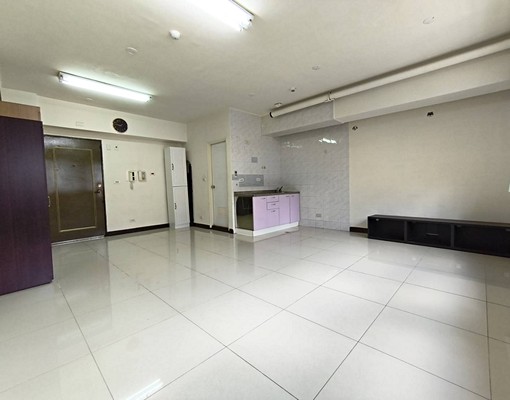 內湖捷運站電梯住家辦公室2樓(可租補) - Image 4