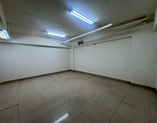 光明商圈大面寬住店雙車位 - Image 6